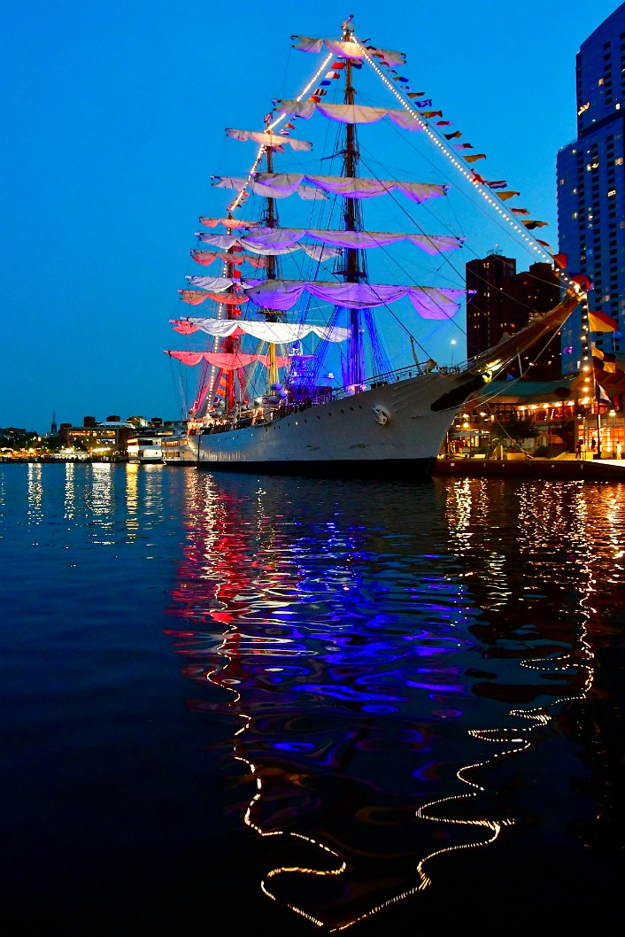 Tall Ship Ara Libertad Lit in Americas Colors