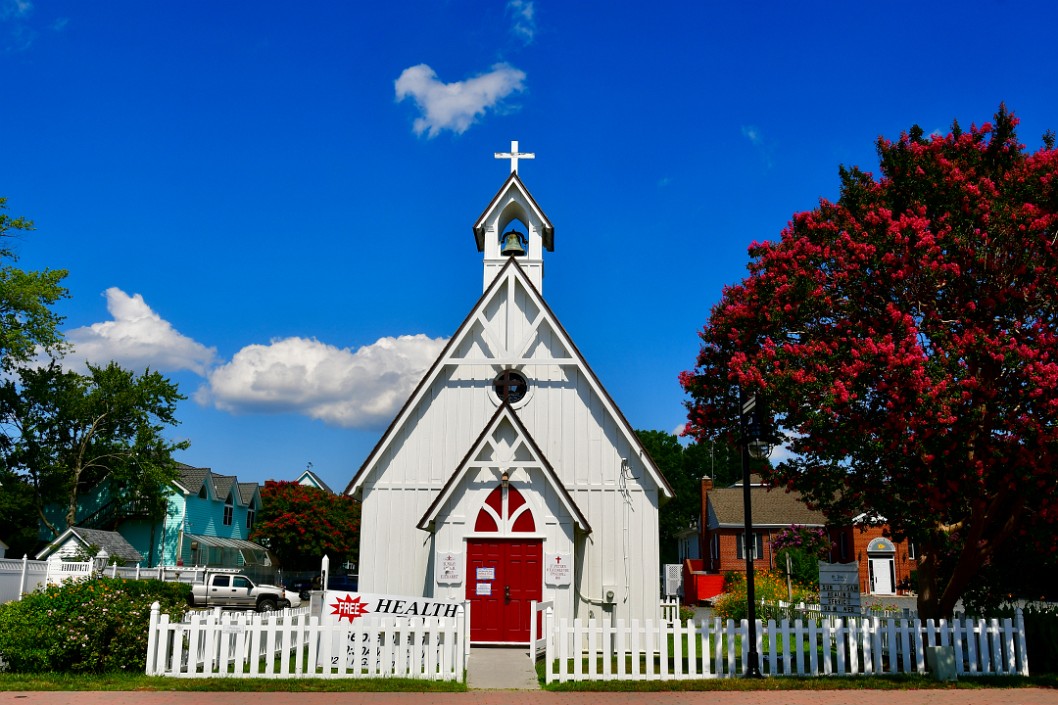 St. Peters Episcopal Church in Shining White and Red