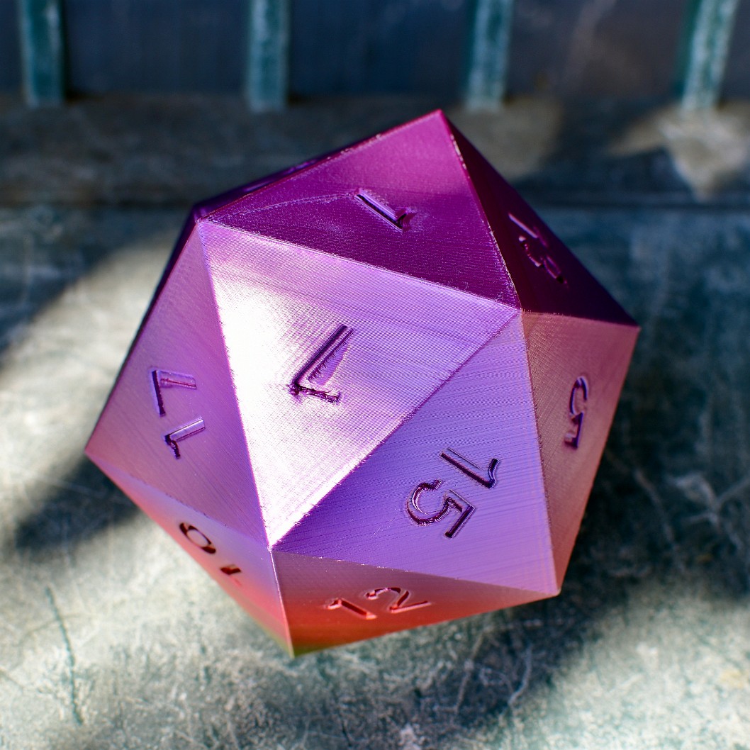 Big 3D Printed D20 From the Bundys 3